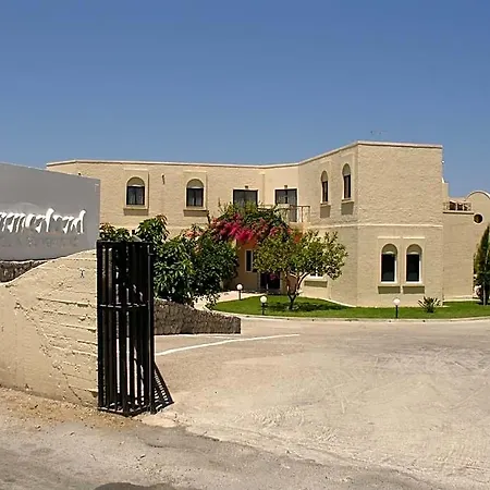 Hotel Summerland 3*